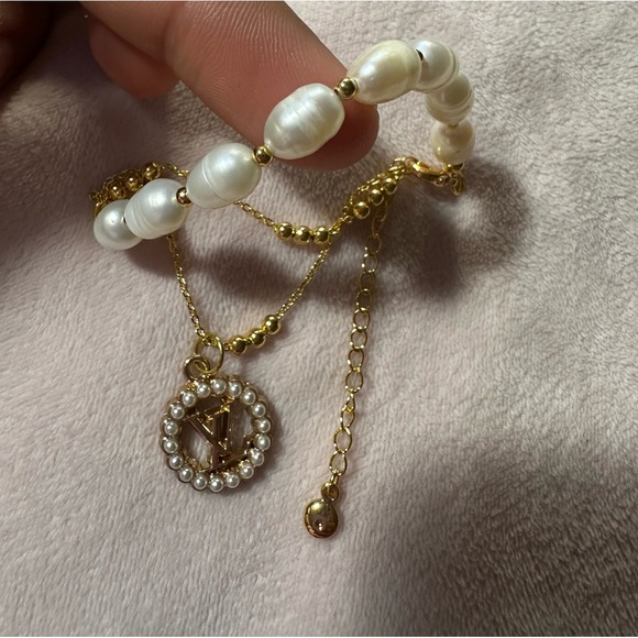 LV Zipper Pull Charm - Picture 6 of 15